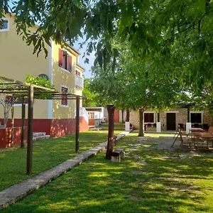 Kuca Za Odmor Dolovi Gasthuis Golubic (Zadar)