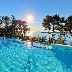Punto Blu Valamar Village **** Tar-Vabriga