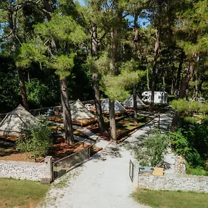 Gostinjska kuća Camp 'dvor' Bell Tent