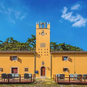 Gostinjska kuća Kastel Pineta In Sveti Martin * Istrien